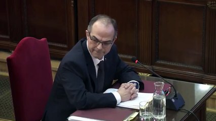 Turull exigeix que el fiscal deixi d'interrompre'l