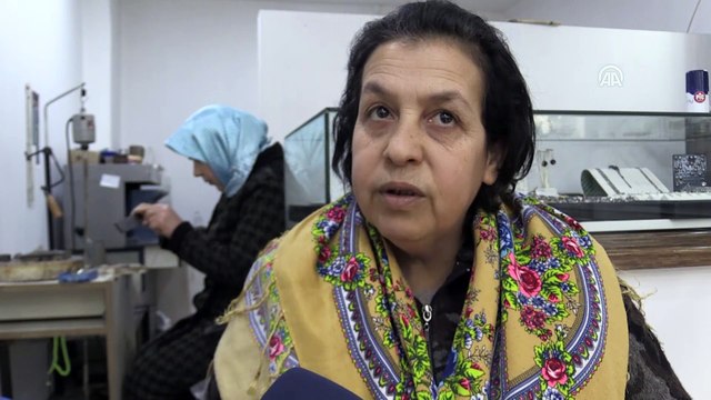 Hurda gümüş, kız kardeşlerin elinde takıya dönüşüyor - BATMAN