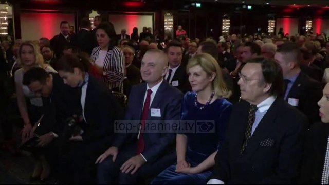 Meta në Berlin; Presidenti: Gati për negociatat me BE - Top Channel Albania - News - Lajme
