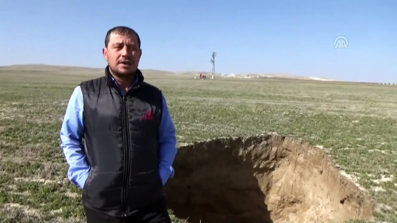 Üç gün arayla 2 yeni obruk oluştu - KONYA