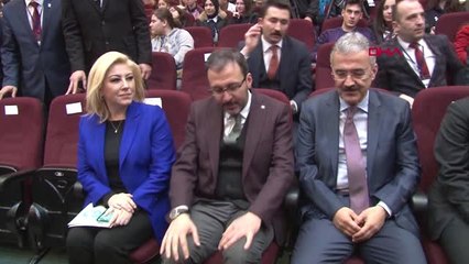 Spor Bakan Kasapoğlu İzmir'de Panele Katıldı