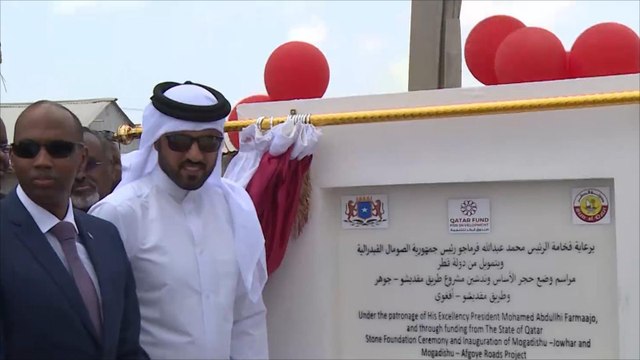 مشروع ترميم طريقين بالصومال بتمويل قطري