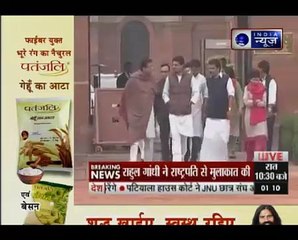 Rahul Gandhi meets Pranab Mukherjee over JNU case