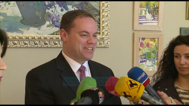 Dhoma Amerikane e Tregtisë kërkon klimë të sigurtë për biznesin - News, Lajme - Vizion Plus