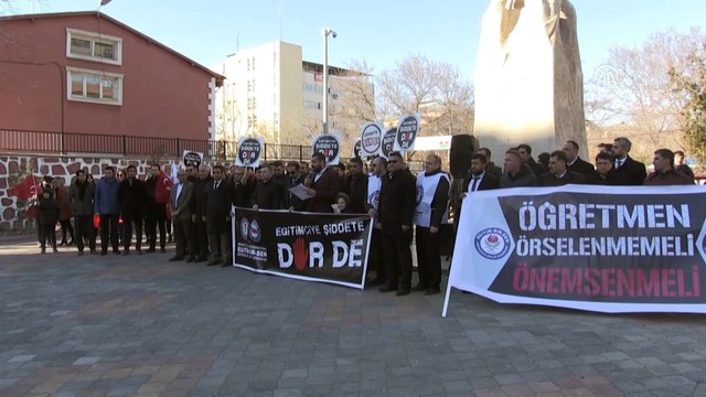 Okul müdürüne silahlı saldırı iddiası - Öğretmenler saldırıyı kınadı - IĞDIR