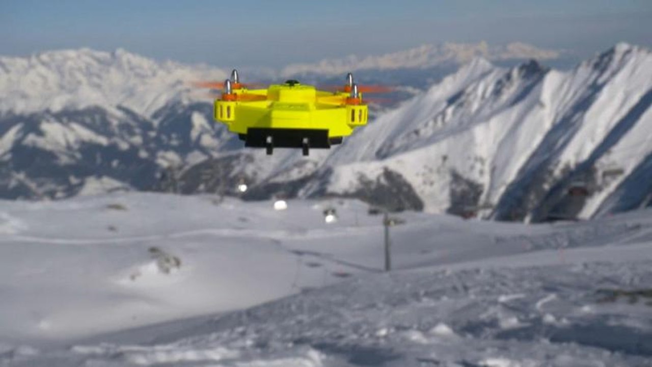 'Powderbee'-Drohne findet Lawinenopfer