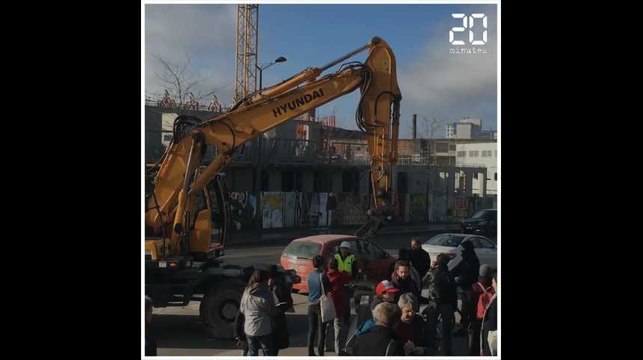 Lille: Manifestation d'opposants au projet de piscine olympique