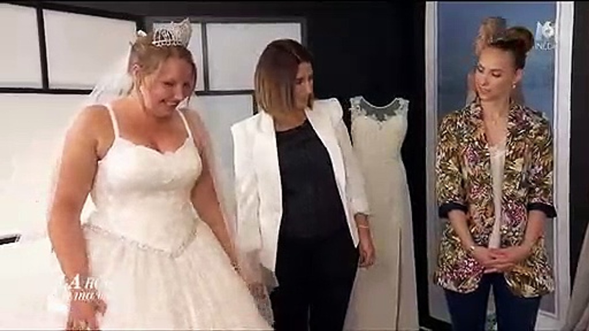 Séquence grossophobe dans "La robe de ma vie" sur M6 - Vidéo Dailymotion