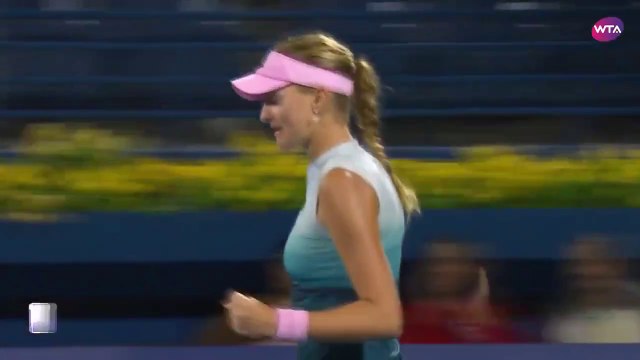 Tennis - Mladenovic scores the biggest win of her career at Dubai ! Upsets Osaka, 6-3, 6-3