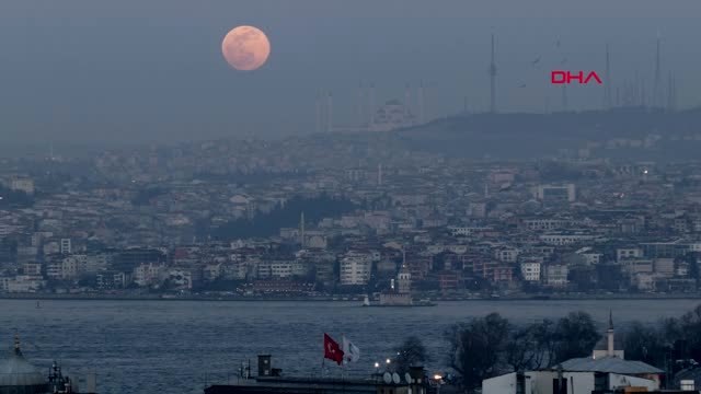 Süper Ay İstanbul'da Böyle Görüntülendi 6