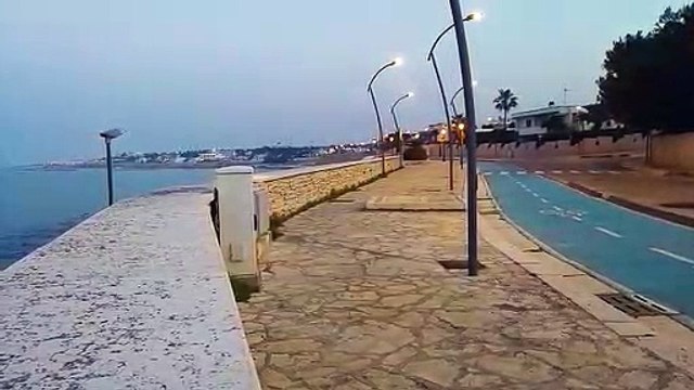 La super luna rossa vista da Bisceglie (Puglia)