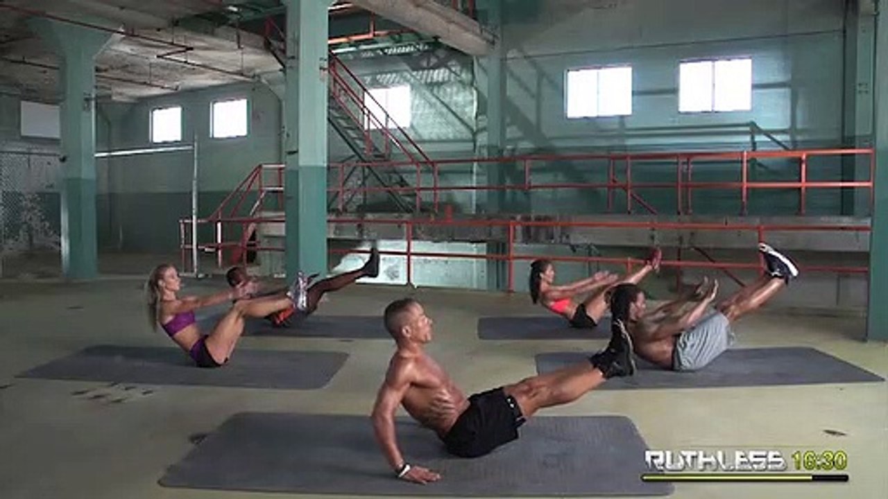 Steve Uria : Weider Ruthless Workout Program - 12 Horizontal Circuit