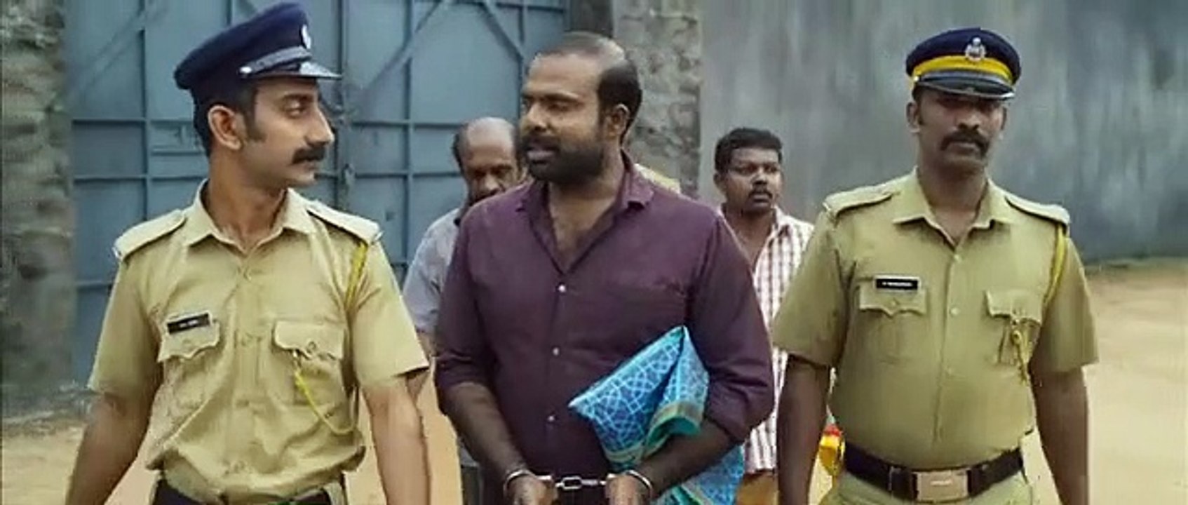 Swathanthryam Ardharathriyil (2018) Malayalam Org DVDRip Movie Part 2