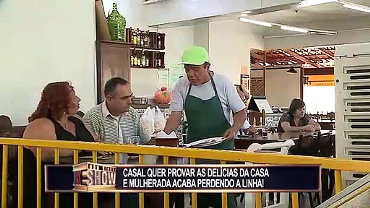 INTERESSADOS EM PROVAR AS DELÍCIAS DA CASA CASAIS BRIGAM E HOMENS APANHAM