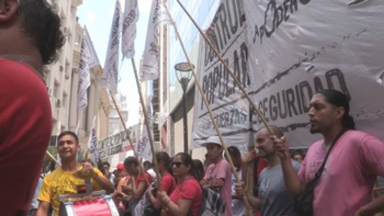 Cientos de argentinos protestan contra la bajada de edad penal a los 15 años