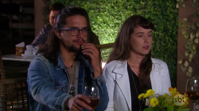 Jantar dos casais termina em barraco | As Aventuras de Poliana