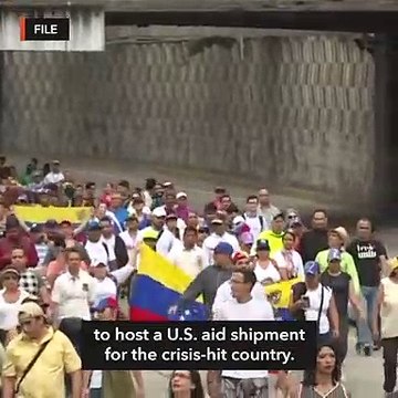 NYC chief asks Duterte to remove scholarships of ‘rebellious students’ | Midday wRap