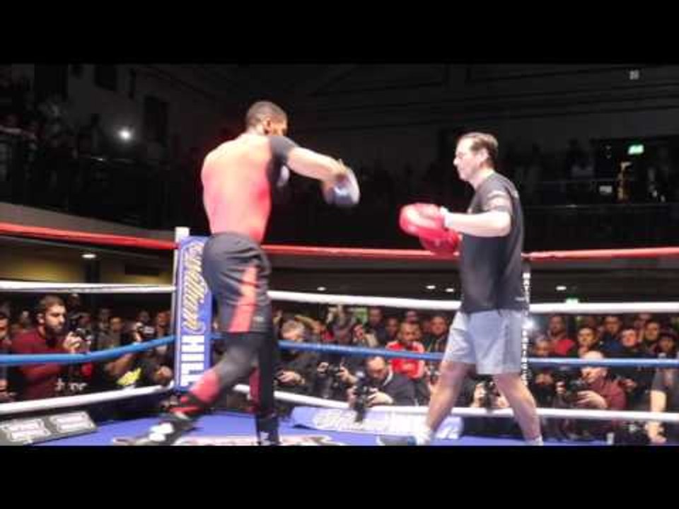 FEROCIOUS !! - ANTHONY JOSHUA {FULL} PAD WORKOUT WITH TRAINER TONY SIMS / MARTIN v JOSHUA