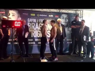 SEAN 'SHOWTIME' DAVIS v PAUL ECONOMIDES - OFFICIAL WEIGH IN VIDEO / BRAGGING RIGHTS