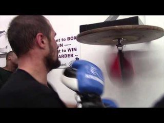 KRUSHER SERGEY KOVALEV DEMONSTRATES HIS TECHNIQUE ON THE SPEEDBALL / iFL TV