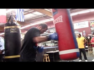 WILL ANDRE WARD FEEL THE FORCE OF KRUSHER POWER? - SERGEY KOVALEV PUNISHES THE HEAVY BAG