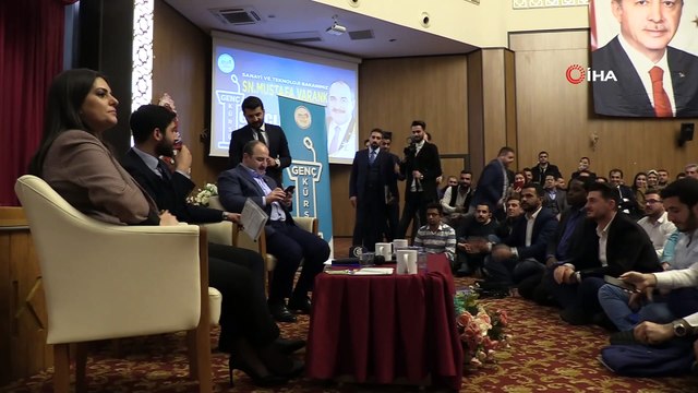 Cumhurbaşkanı Erdoğan, Varank'ın gençlerle buluşmasına telefonla bağlandı