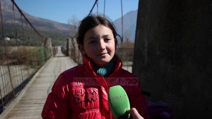 Devijohet qarkullimi në Tepelenë - Top Channel Albania - News - Lajme