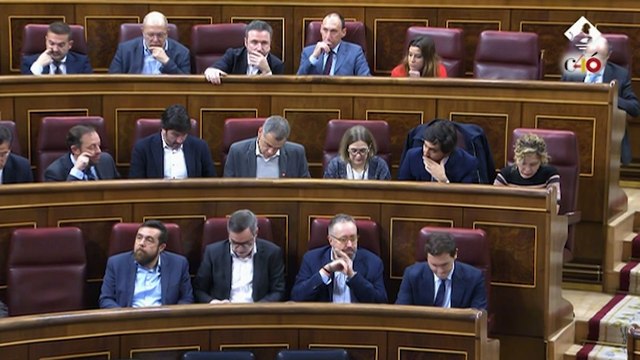 Montero carga contra el Gobierno por traer recortes por la puerta de atrás