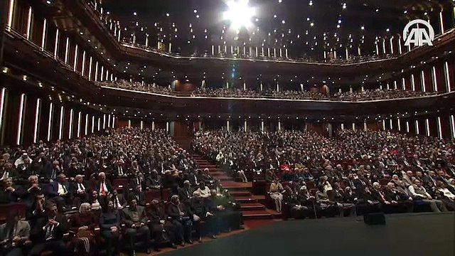 Cumhurbaşkanı Erdoğan: Kuşakların aynı çatı altında yaşadığı bir Türkiye istiyoruz