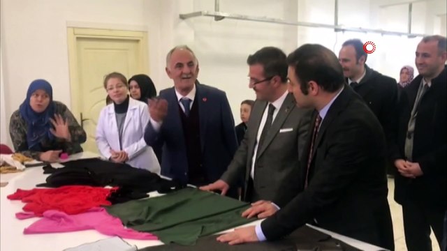 Horasan Halk Eğitim Merkezi kursiyerleri sertifikalarını aldı