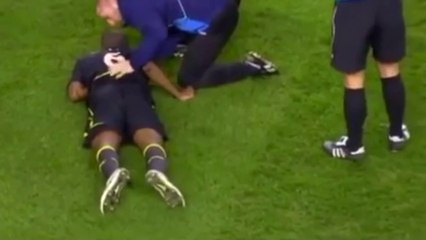 Le cœur d’un footballeur s’arrête de battre pendant 78 minutes