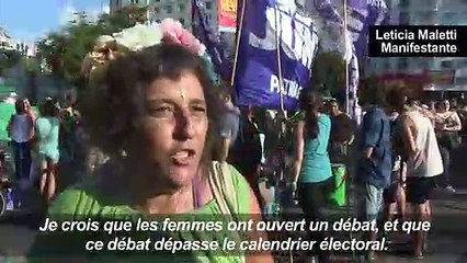 En Argentine, les "foulards verts" manifestent pour l'avortement