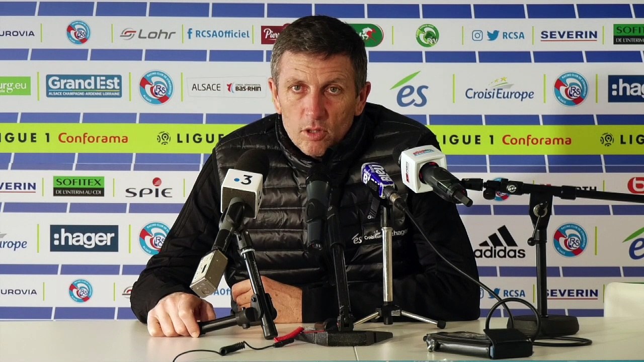 Ce que pense Thierry Laurey de l'obligation de porter des protèges tibias à l'entraînement !