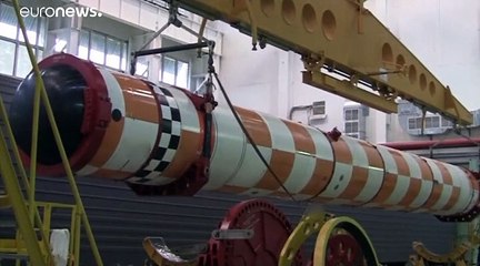 شاهد: غواصة مسيرة روسية تعمل بالطاقة النووية