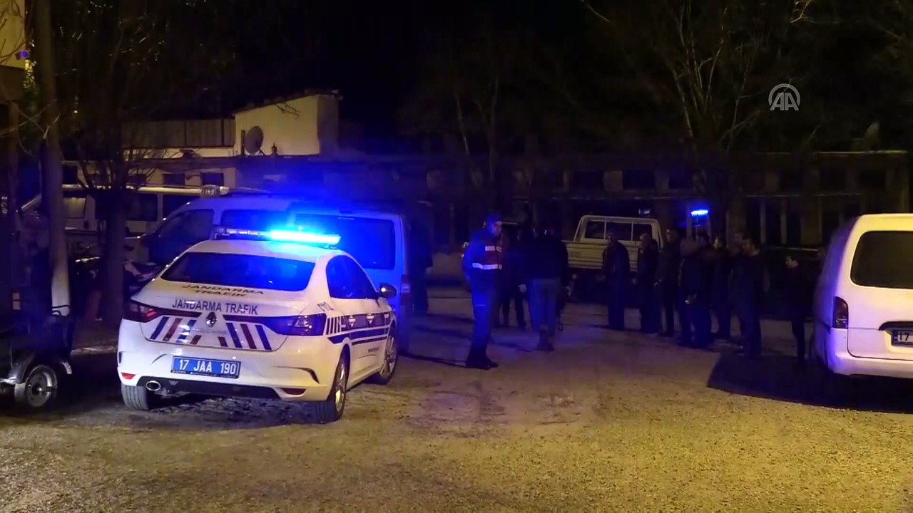 Çanakkale'deki deprem - Ayvacık Sazlı Köyü - ÇANAKKALE