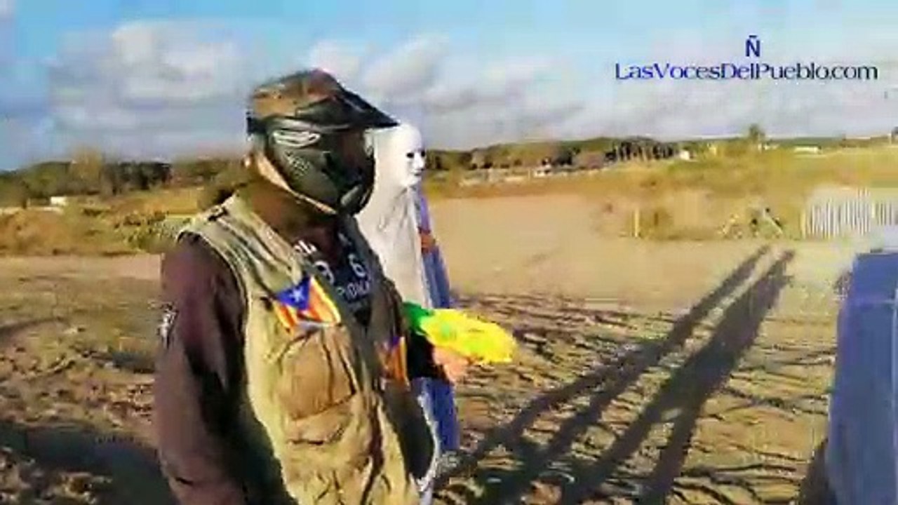 La «República Catalana» asesinaría a familias españolas «con un tiro a la nuca»