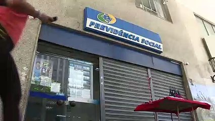 Bolsonaro entrega projeto de reforma da Previdência