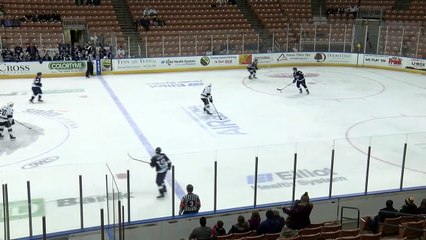 Monarchs Dominate Railers, 7-2