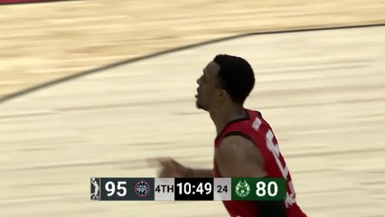 MiKyle McIntosh Posts 11 points & 13 rebounds vs. Wisconsin Herd