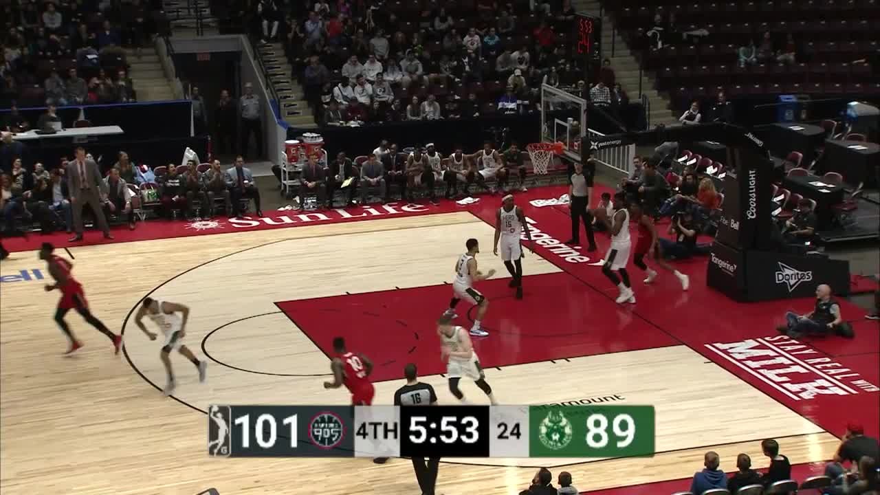 Derek Cooke Jr. Posts 13 points & 19 rebounds vs. Wisconsin Herd