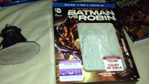 Batman VS Robin Blu-Ray/DVD/Digital HD Giftset Unboxing