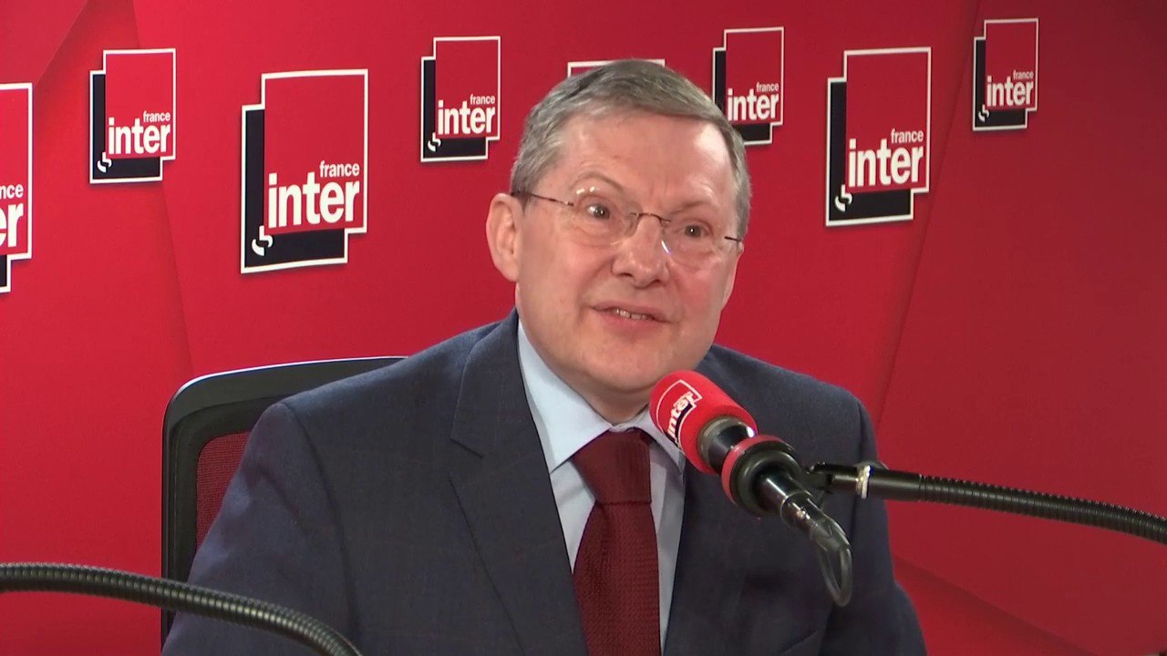 Philippe Bas, "On ne peut pas être dans la main...