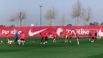 El Sevilla se Entrena tras la Victoria ante la Lazio
