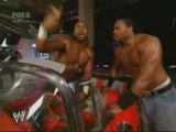 Wwe Cryme Tyme vole la voiture de deuce et domino