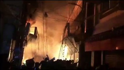 Fallecen 70 personas en un incendio en Bangladesh