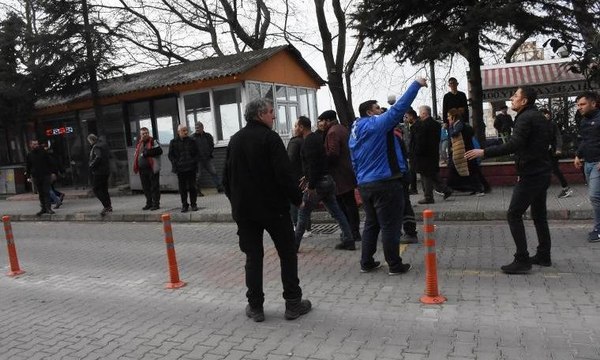 Zonguldak Adliyesi önünde silahlı kavga