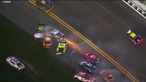 Un crash gant de 21 voitures dans la course de Nascar Daytona 500