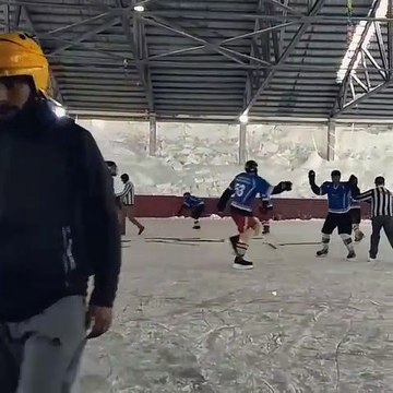 Dancing in Ice indian ice hockey style!