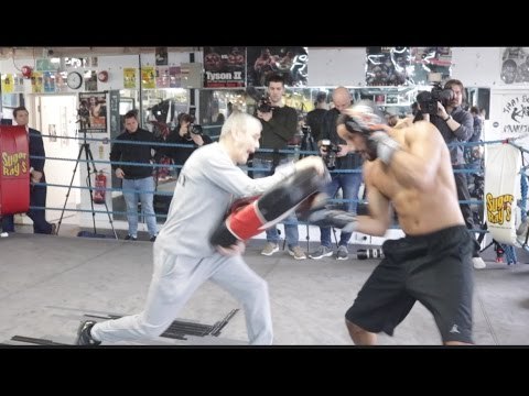 JAMES DeGALE IN SUPREME CONDITION! LETS HIS HANDS GO WITH TRAINER JIM McDONNELL