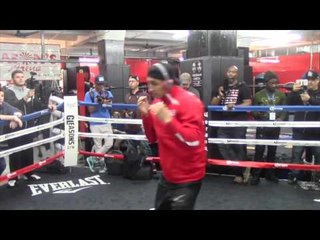 MARIO BARRIOS SHADOW BOXING & MOVING ABOUT THE RING AHEAD OF YARDLEY SUAREZ CLASH